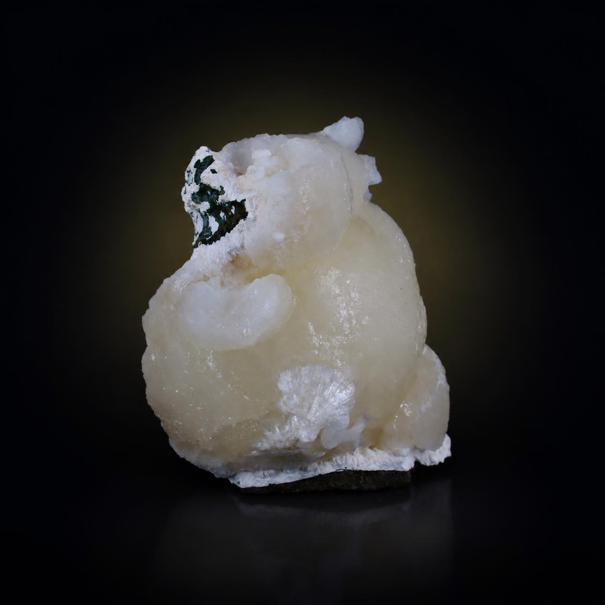 Stilbite with Heulandite – Natural Mineral Specimen