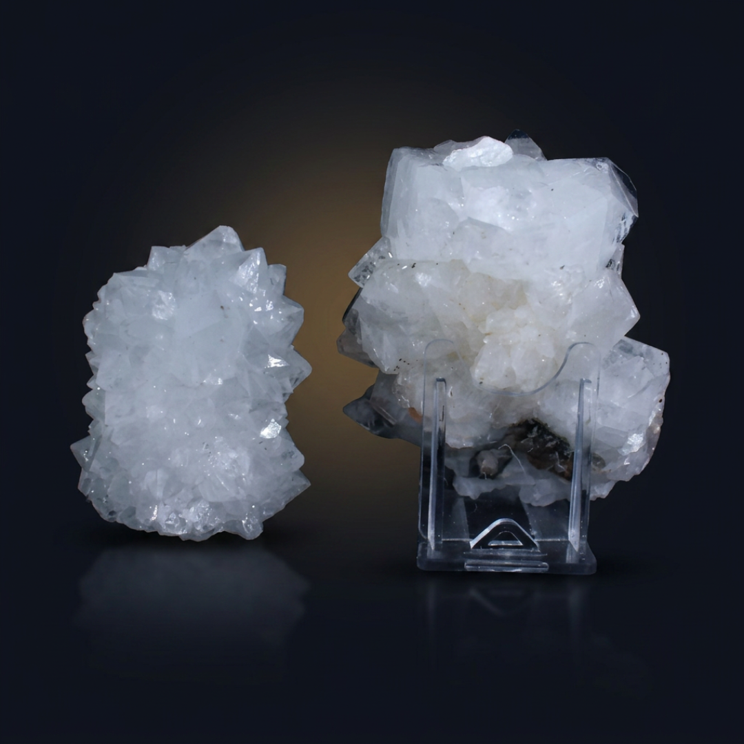 Apophyllite specimen — India, 300 g.