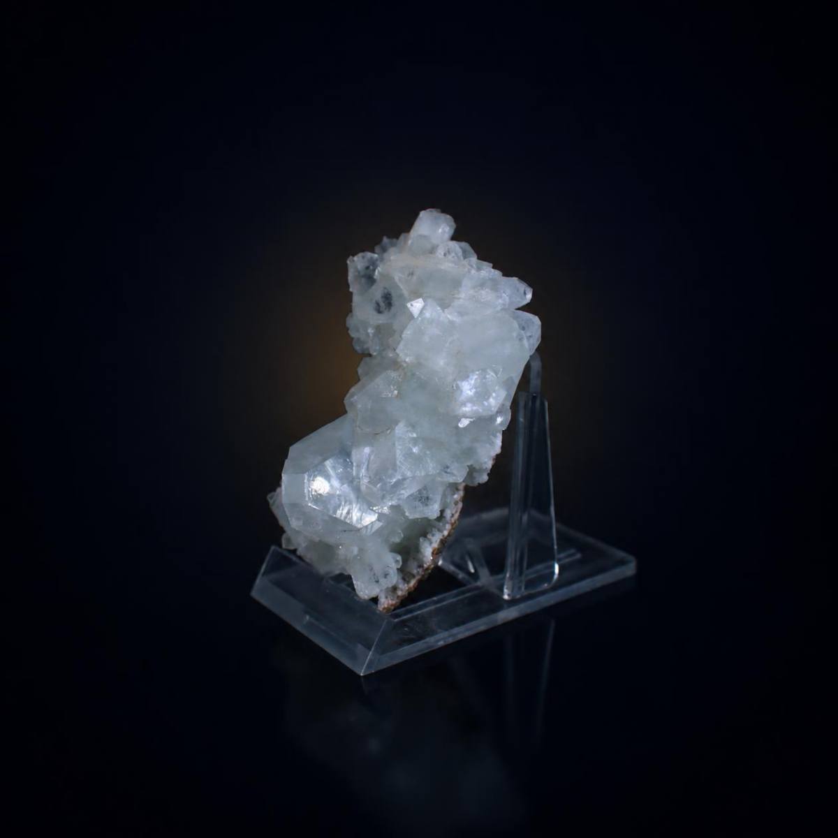Fluorapophyllite-(K) Apophyllite Crystal Pune District Maharashtra India | 9×6×4 cm | 110g
