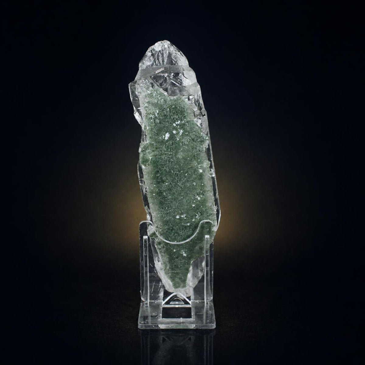 Natural Green Himalayan Quartz Mineral Specimen 11 × 4 × 3 cm 300 g