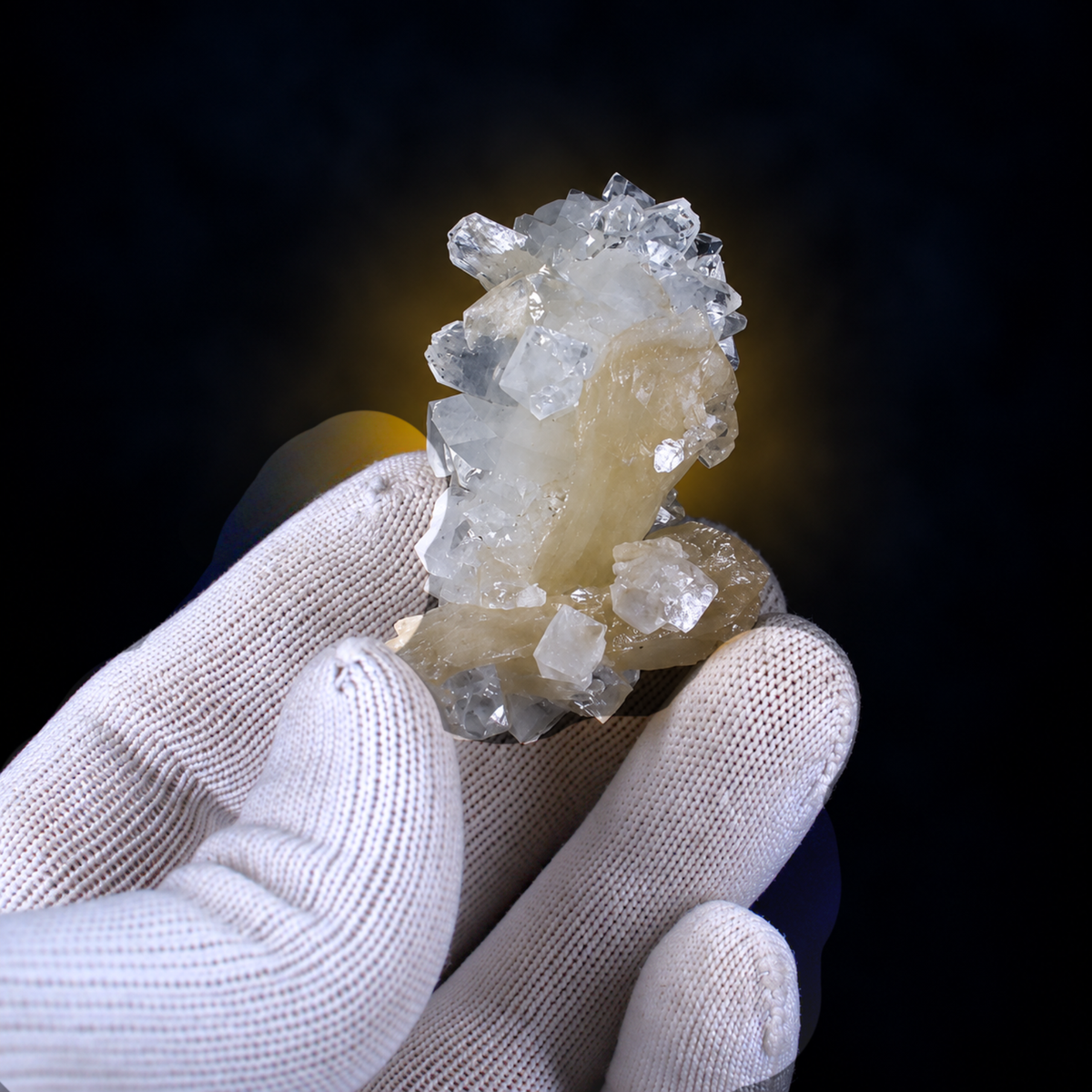 Natural Apophyllite with Stilbite Crystal Cluster – 30 g