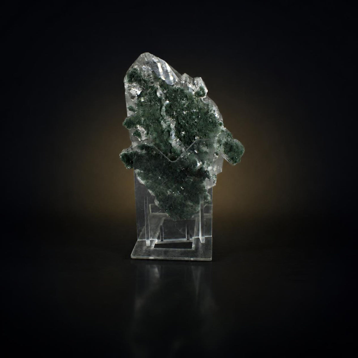Natural Himalayan Quartz Mineral Specimen 14 × 9 × 3 cm 650 g