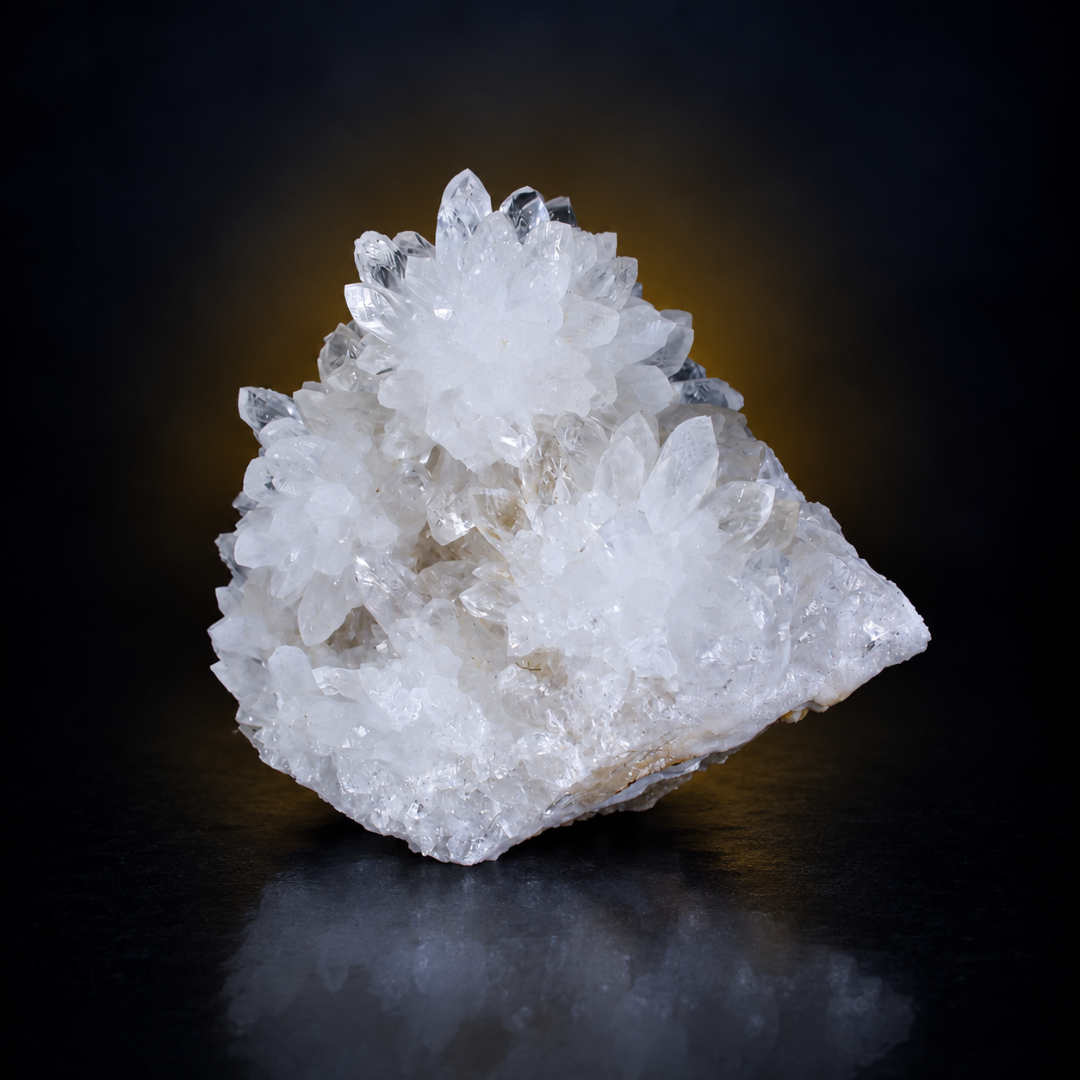 Natural Clear Quartz Crystal Specimen – 1970g
