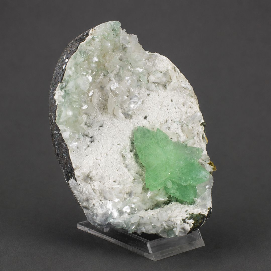Green Apophyllite with Mordenite on White Granular Matrix | 540 g | 15 × 11 × 7 cm