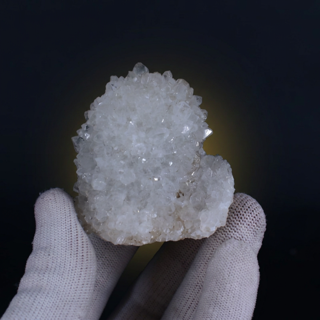 Quartz specimen — India, 170 g.
