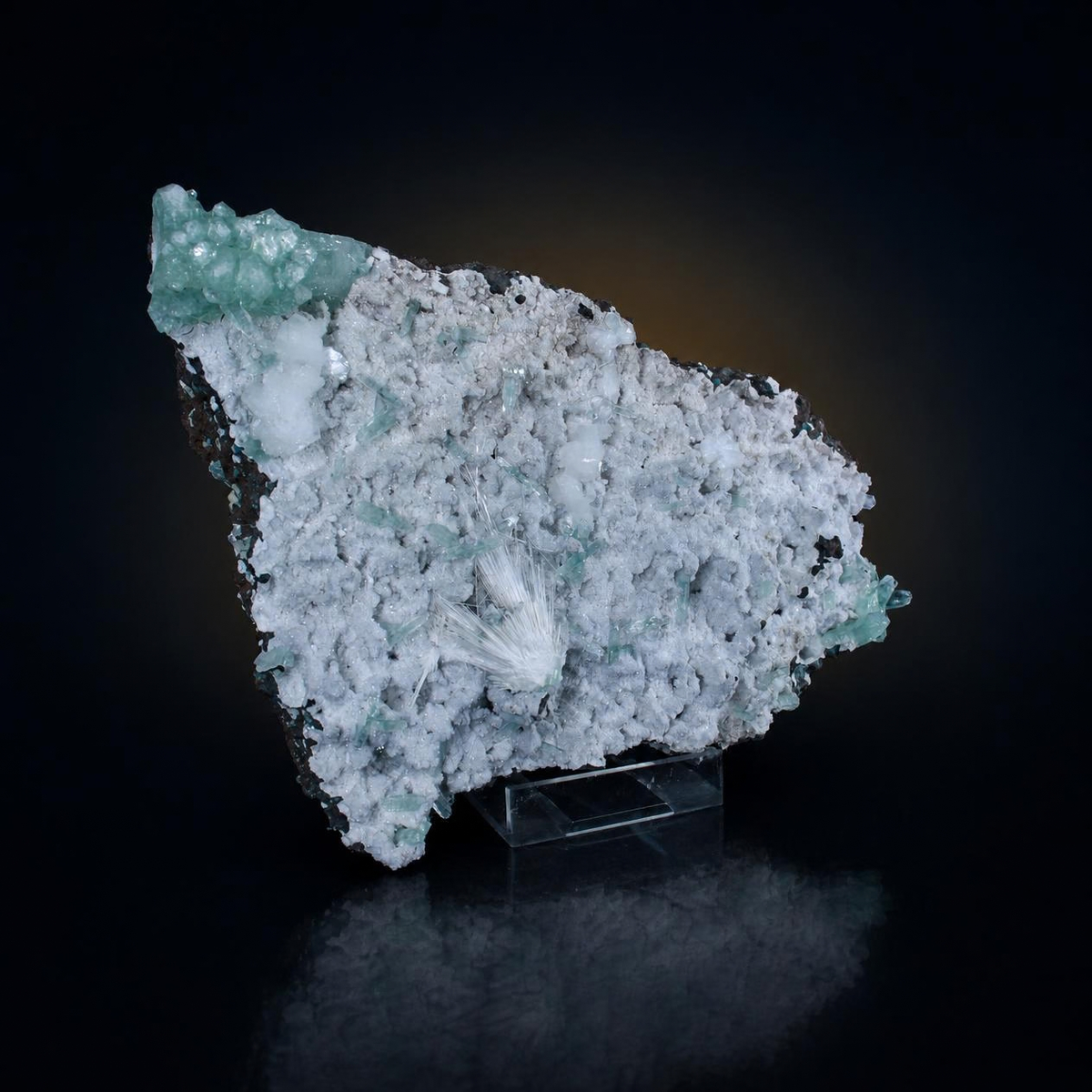 Natural Green Apophyllite with Heulandite Scolecite Crystal Specimen – India