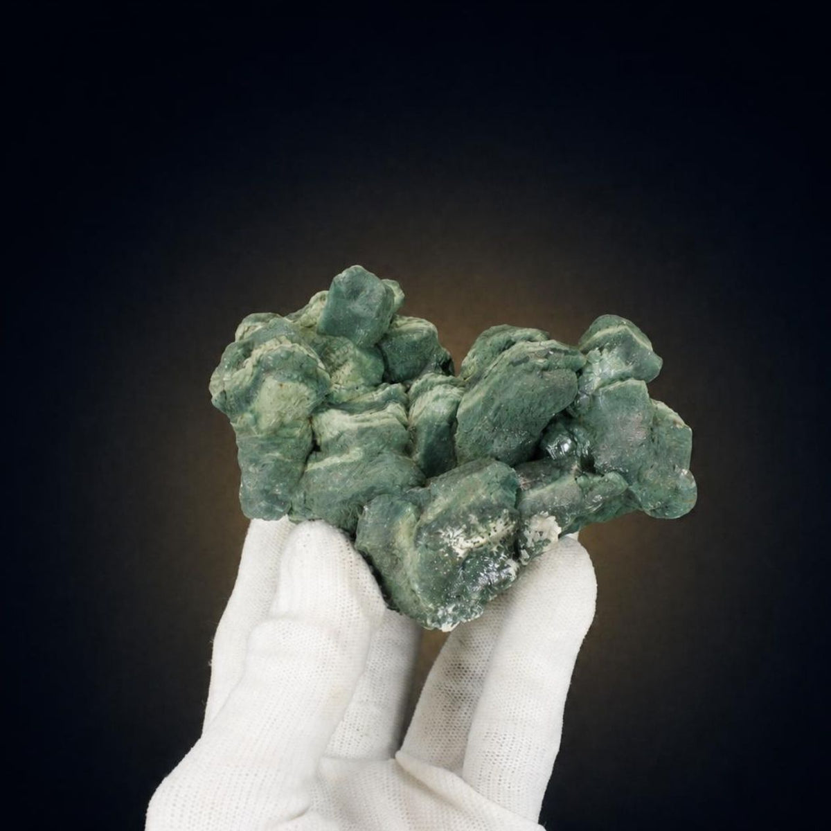Heulandite and Celadonite specimen — India, 210 g.