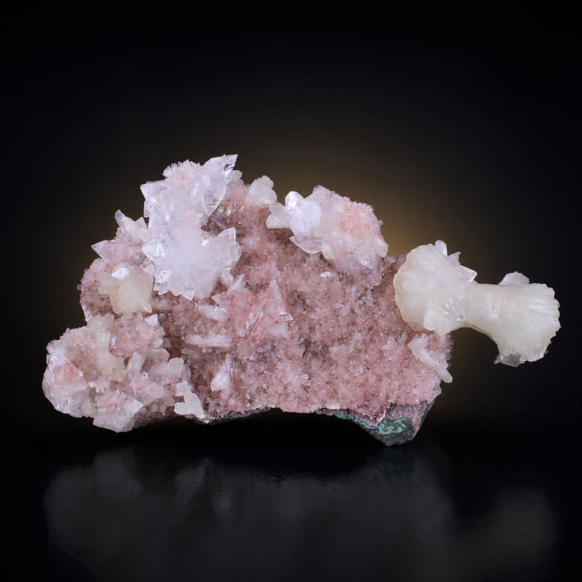 Bladed Tabular Granular Stilbite with Heulandite · 395 g · 18 × 11 × 8 cm