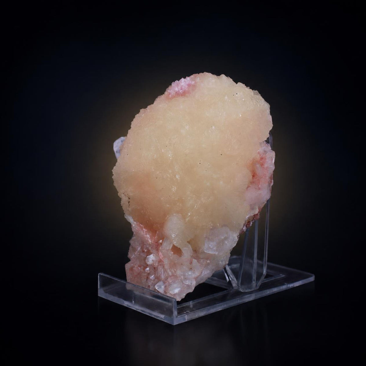Botryoidal Bladed Stilbite with Heulandite · 680 g · 12 × 12 × 6 cm