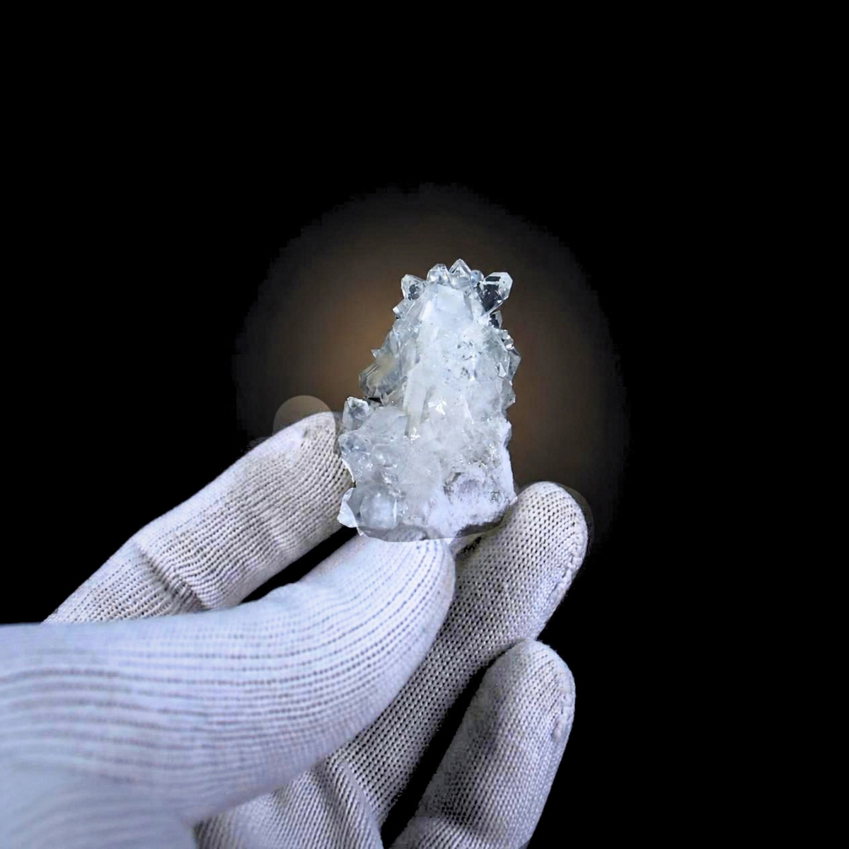 Natural Apophyllite with Stilbite Crystal Cluster – 30 g