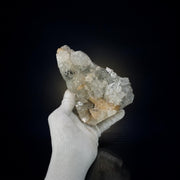 Apophyllite specimen — India, 710 g.