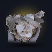 Calcite specimen — India, 970 g.