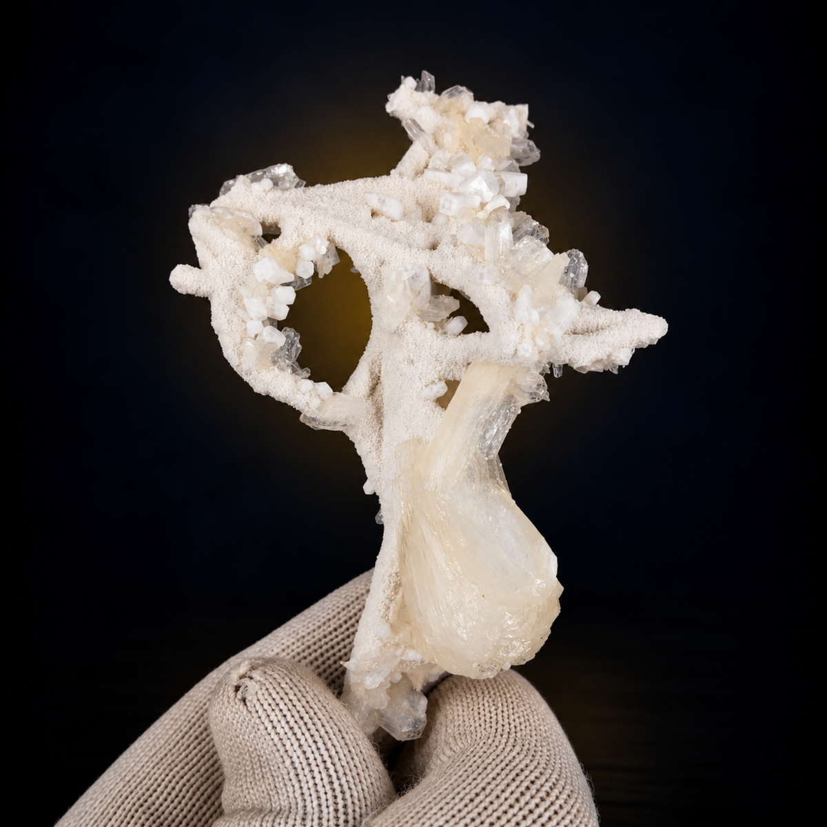 Natural Stilbite with Heulandite Crystal Cluster – 50 g