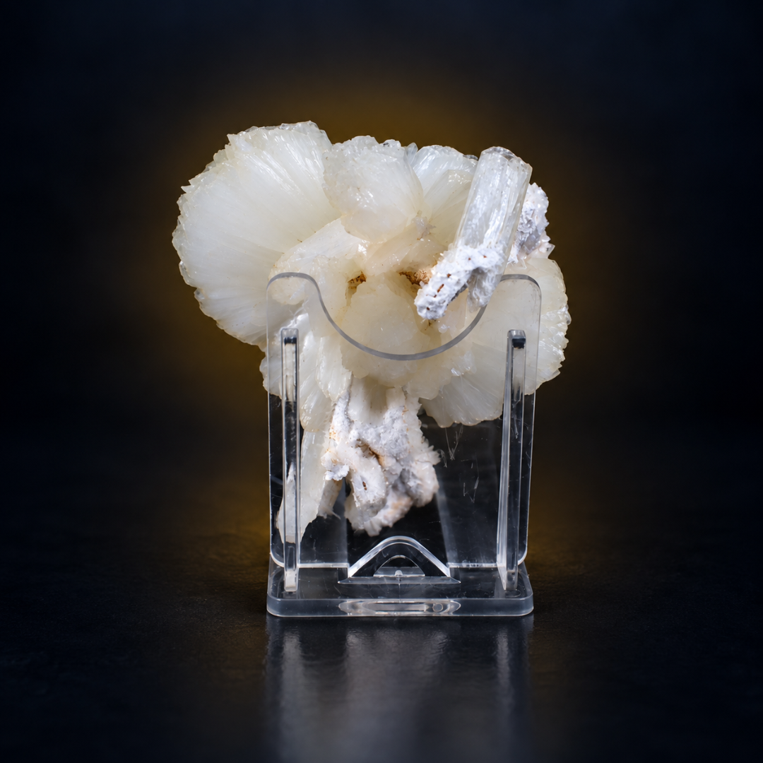 Natural Stilbite Crystal Mineral Specimen – 120g