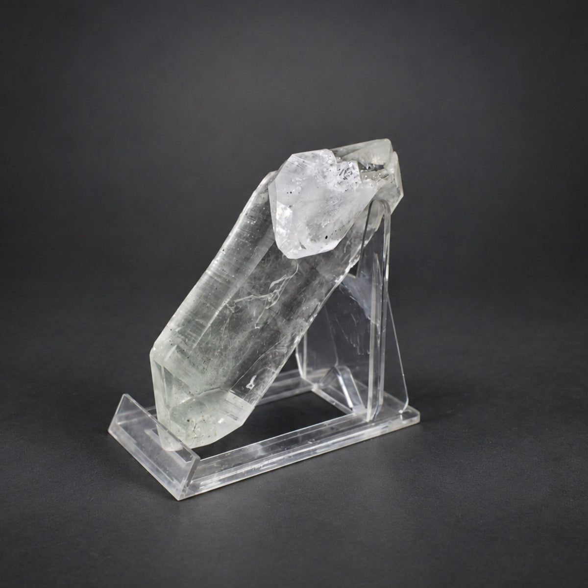 Natural Himalayan Quartz Mineral Specimen  13 × 8 × 5 cm 360 g