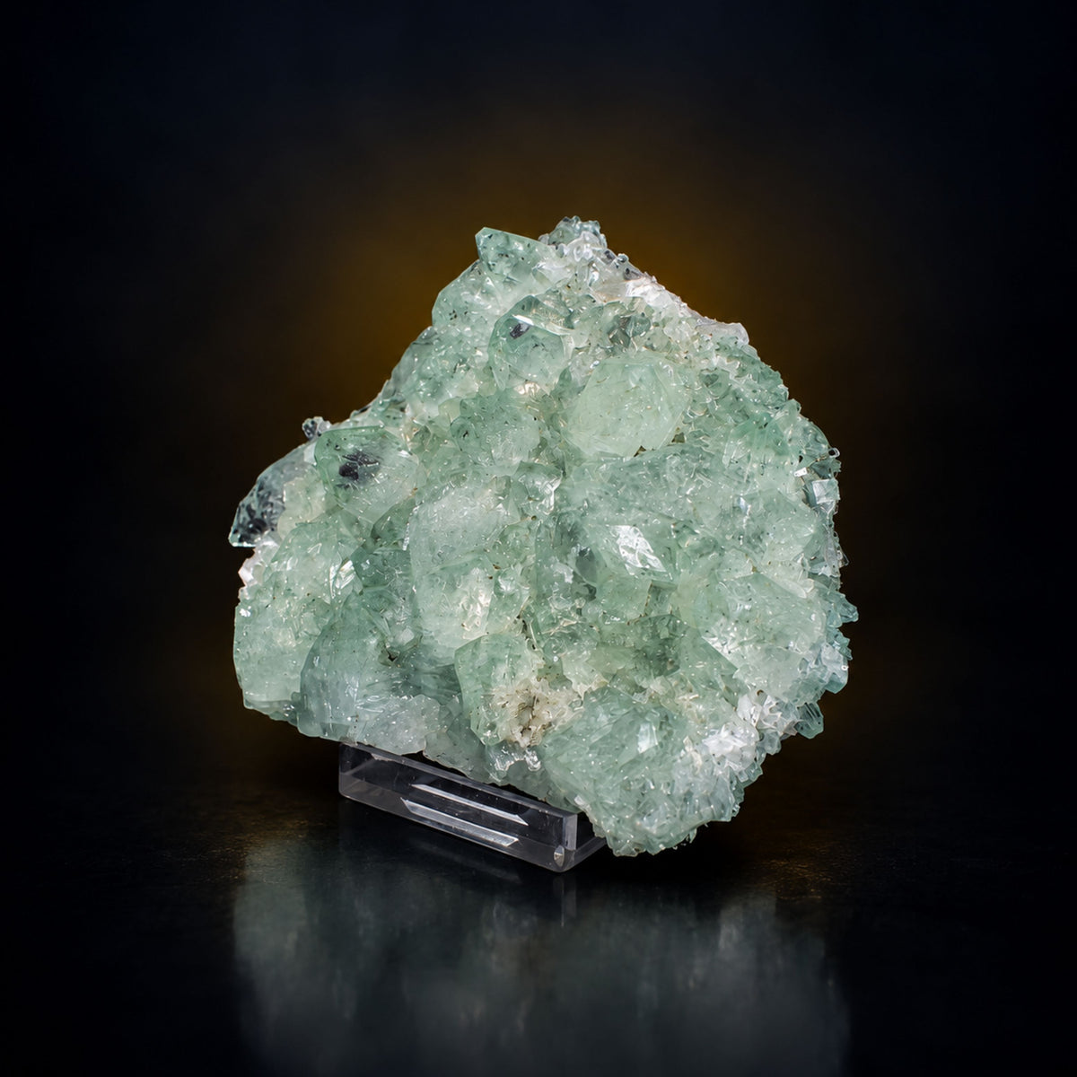 Apophyllite specimen — India, 150 g.