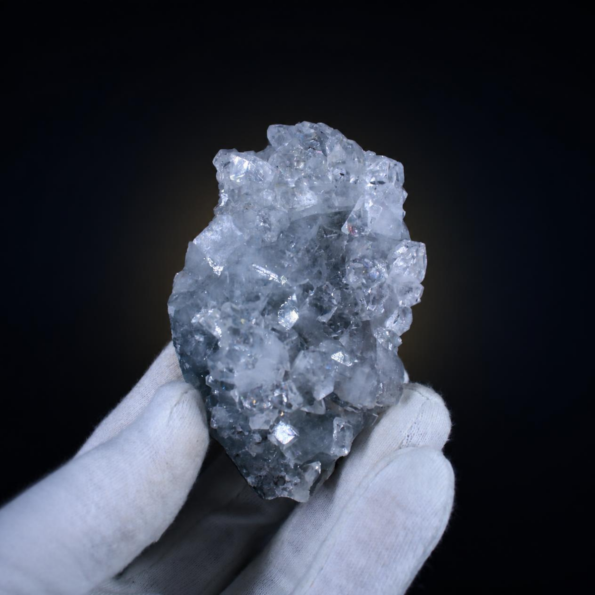 Tabular to Prismatic Apophyllite Crystal Cluster · 180 g · 9 × 4 × 6 cm