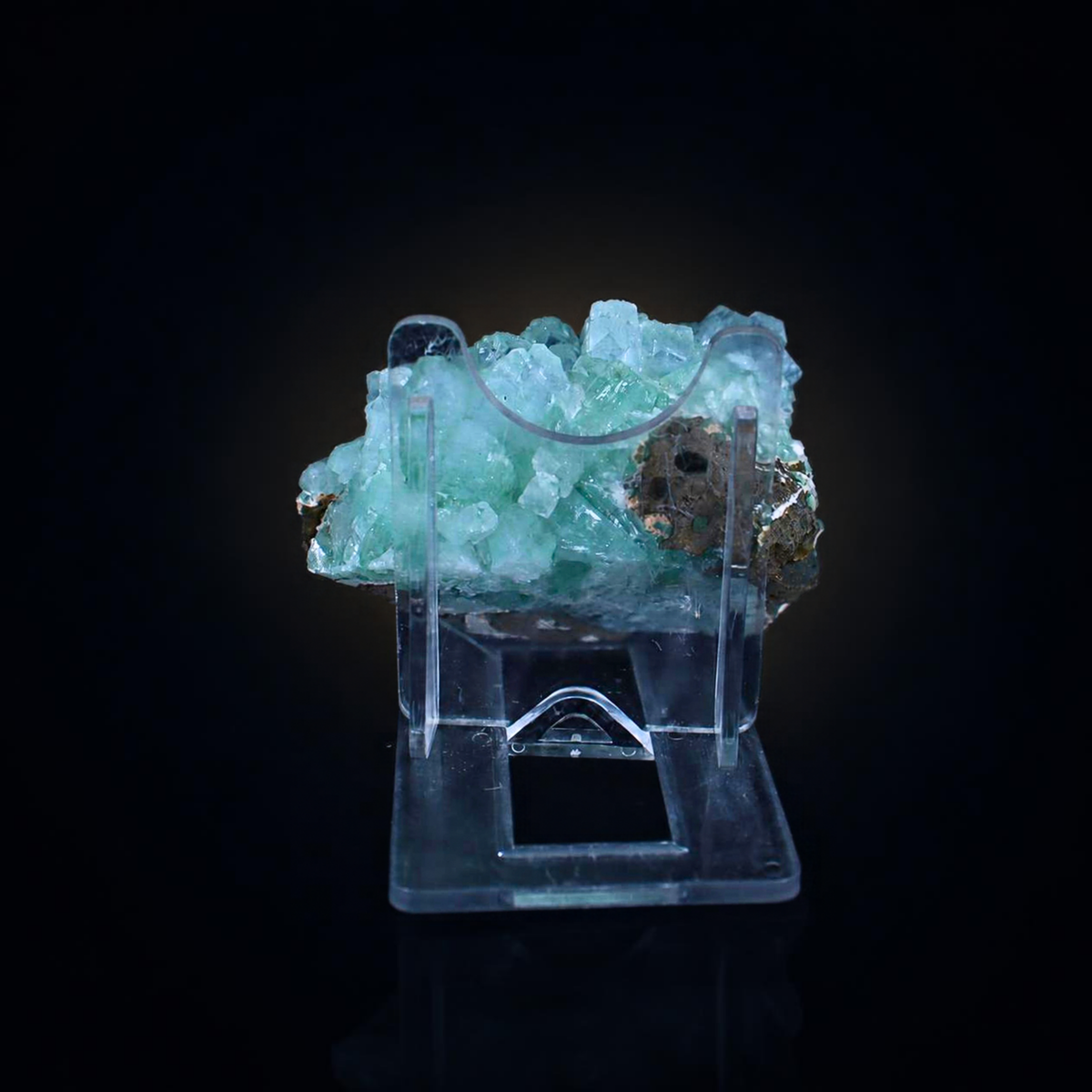 Natural Green Apophyllite Crystal Cluster Collector Quality Mineral 160g
