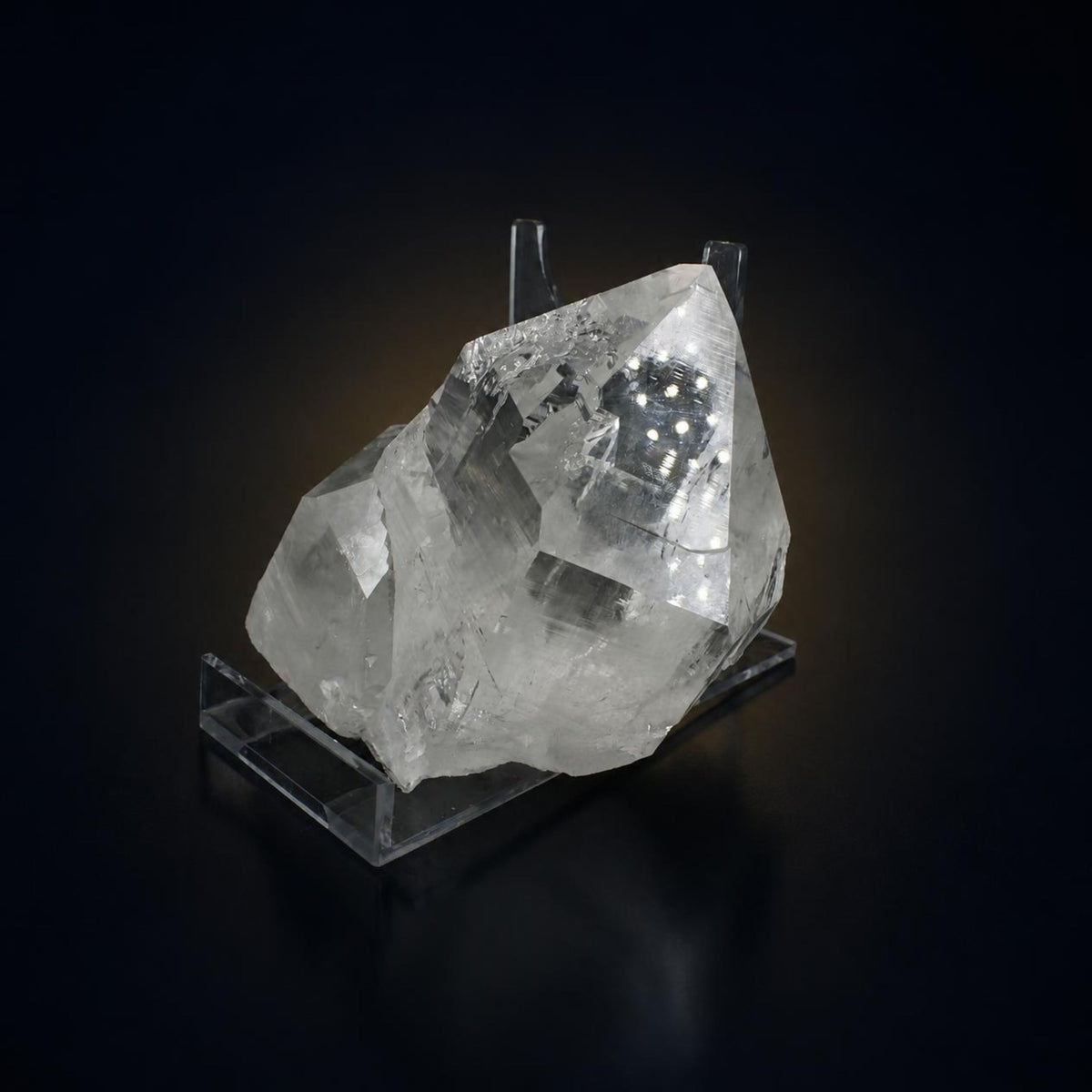 Natural Himalayan Quartz Mineral Specimen – 13 × 9 × 6 cm, 1100 g