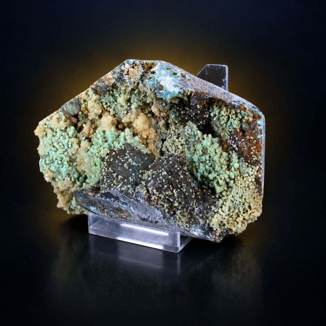 Green Chalcedony · 780 g · 14 × 9 × 5 cm · India