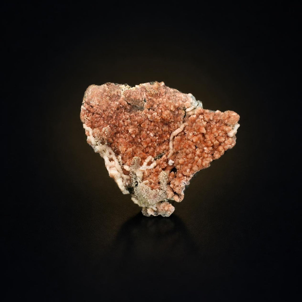 Stilbite and Heulandite specimen — India, 240 g.