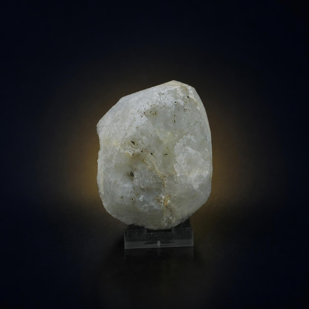Natural Quartz Crystal Mineral Specimen – India