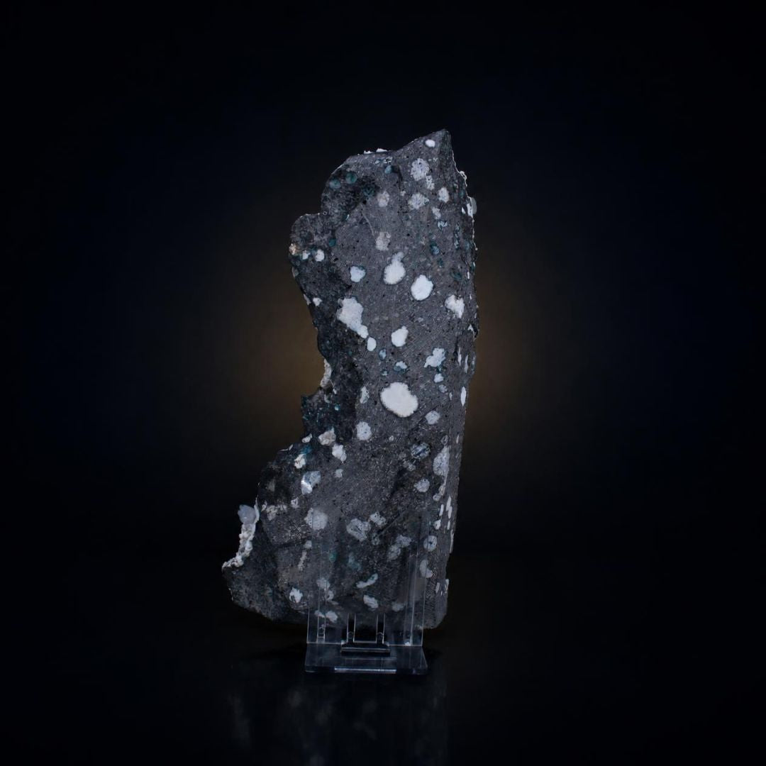 Natural Green Apophyllite with Mordenite Crystal – Mineral Specimen Matrix India | 620 gm | 20 × 9 × 5 cm
