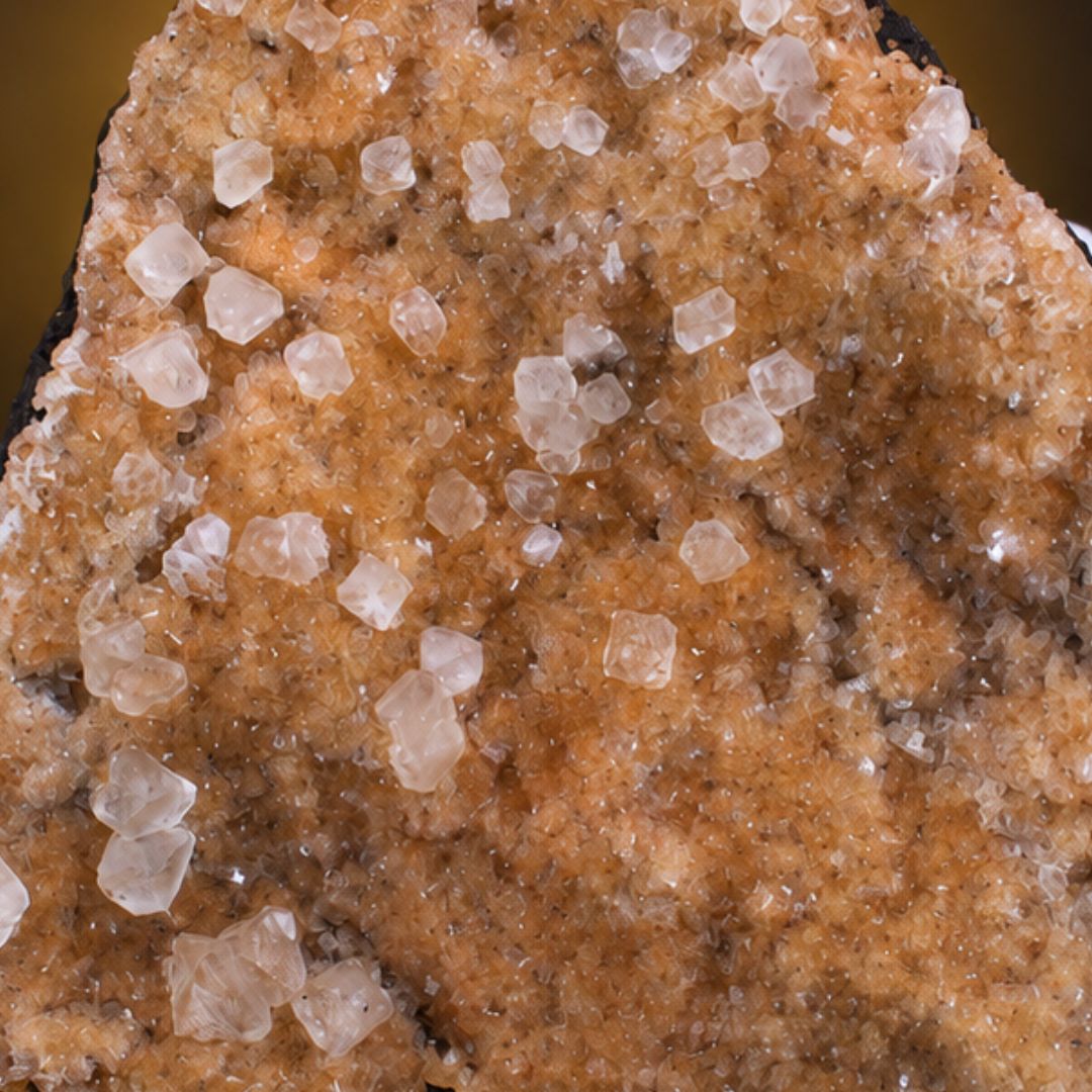 Apophyllite and Stilbite specimen — India, 444 g.