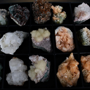 Mixed Apophyllite, Stilbite, Heulandite, Calcite &amp; Quartz Chalcedony Crystal Lot – 18 Pieces