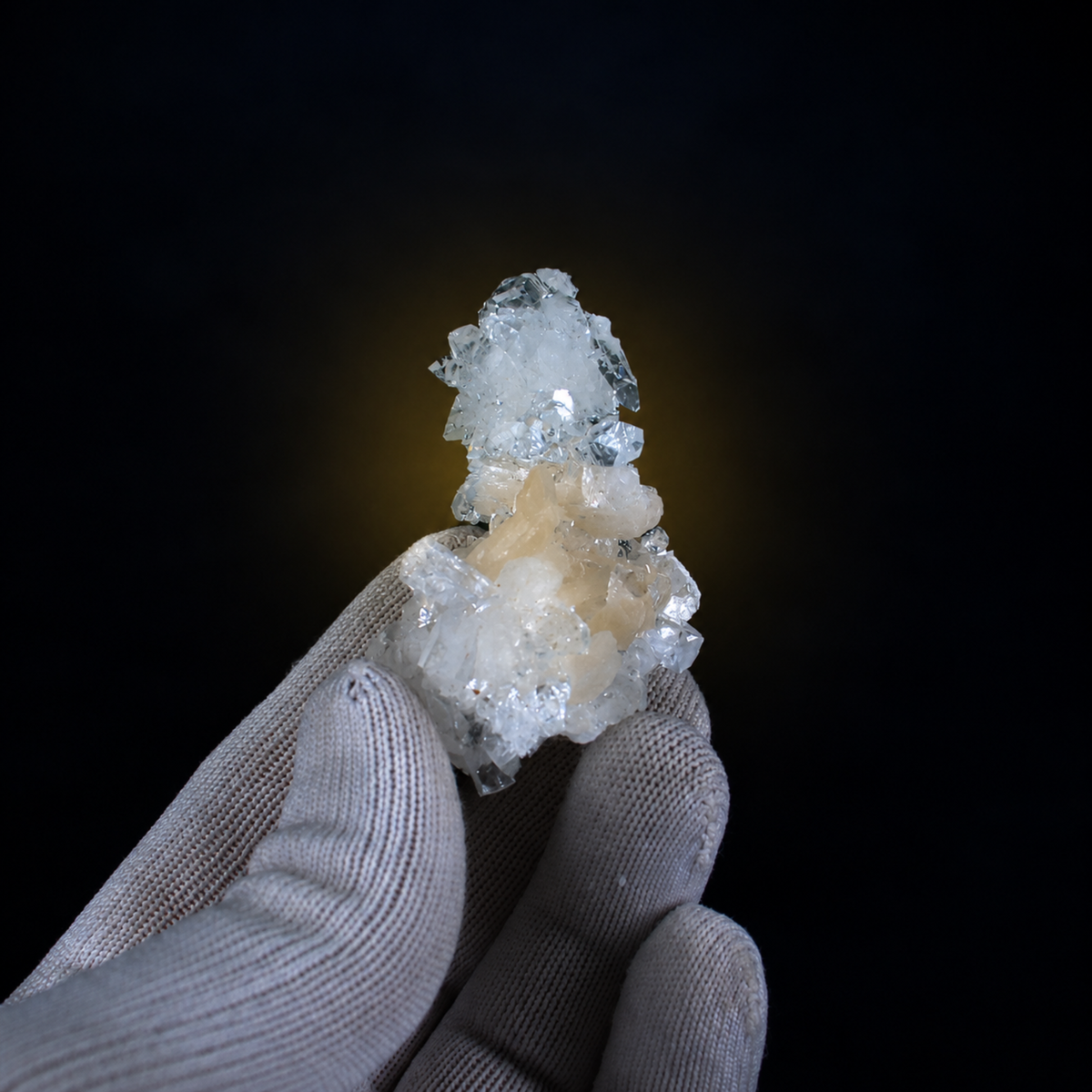 Natural Apophyllite with Stilbite Crystal Cluster – 30 g