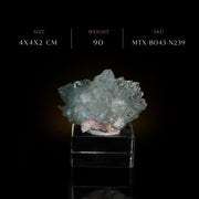 Apophyllite specimen — India, 90 g.