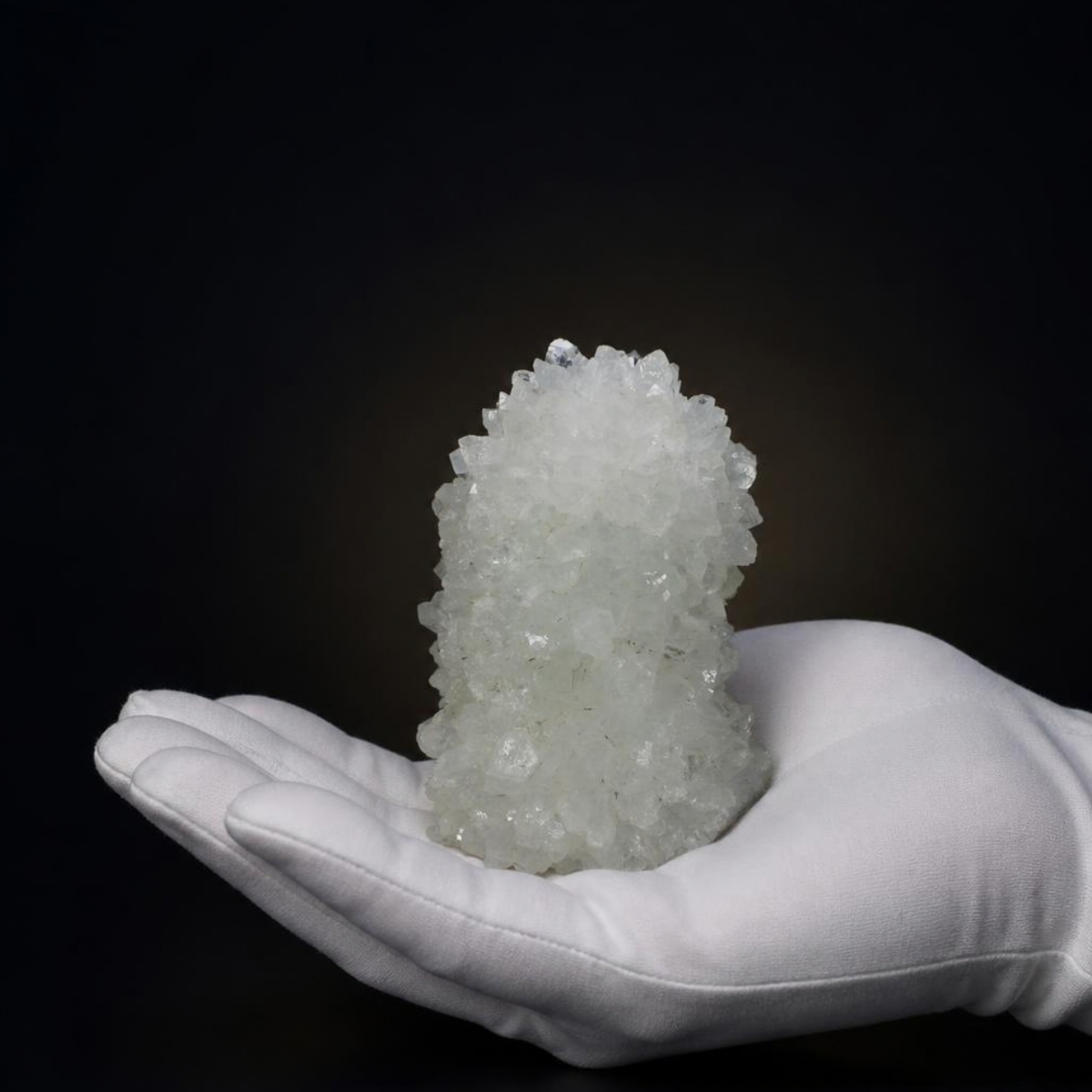 Natural Quartz Crystal Mineral Specimen – India