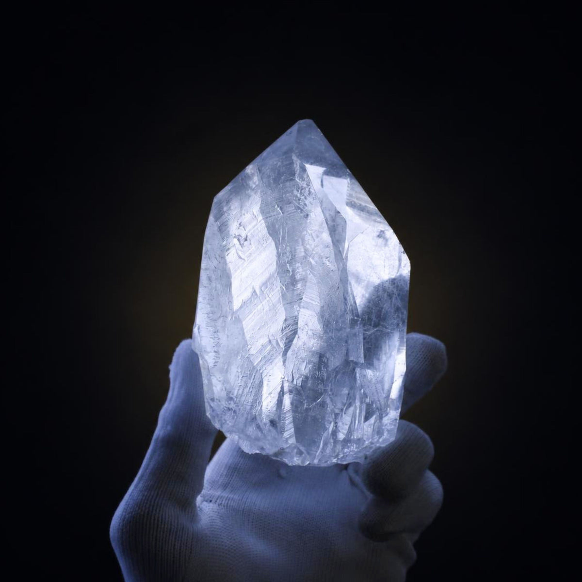 Natural Himalayan Quartz Mineral Specimen 11 × 7 × 5 cm 640 g