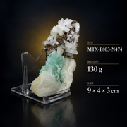 Apophyllite and Stilbite specimen — India, 130 g.