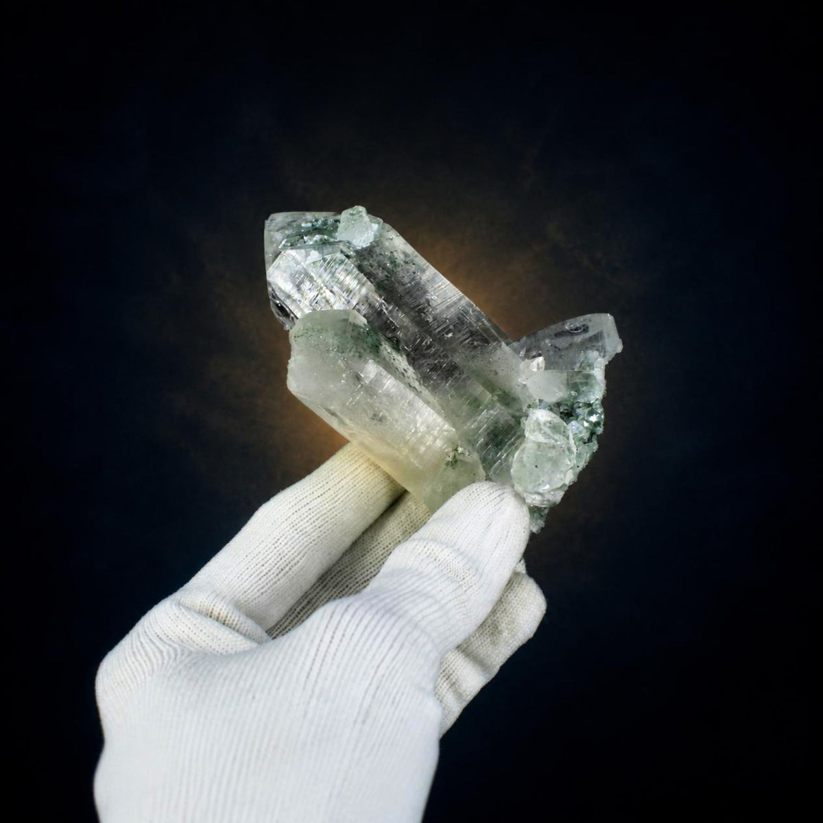 Natural Himalayan Quartz Mineral Specimen  10 × 5 × 5 cm 200 g