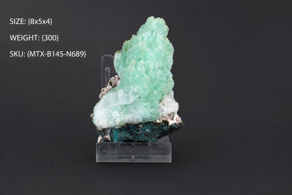 Green Botryoidal Apophyllite · 300 g · 8 × 4 × 5 cm