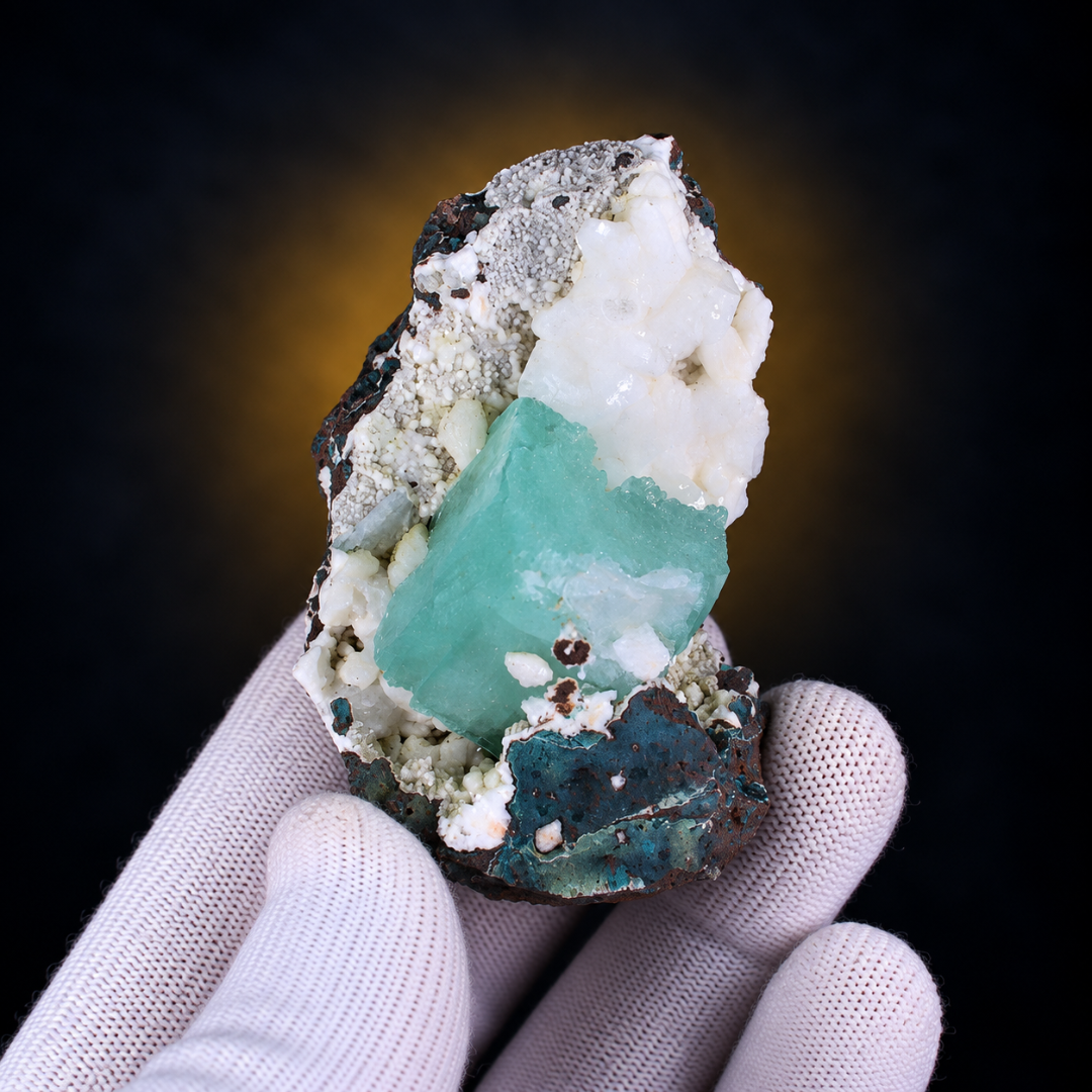 Mixed Green &amp; White Apophyllite, Stilbite &amp; Heulandite Mineral Lot – 32 Pieces