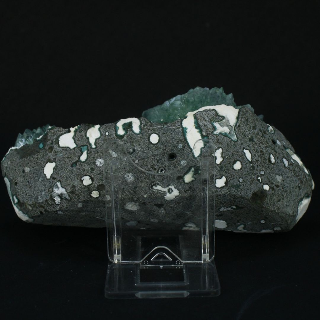 Green Apophyllite Crystalline Crust on Dark Rock Matrix | 390 g | 15 × 6 × 4 cm