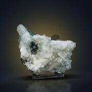Apophyllite specimen — India, 100 g.