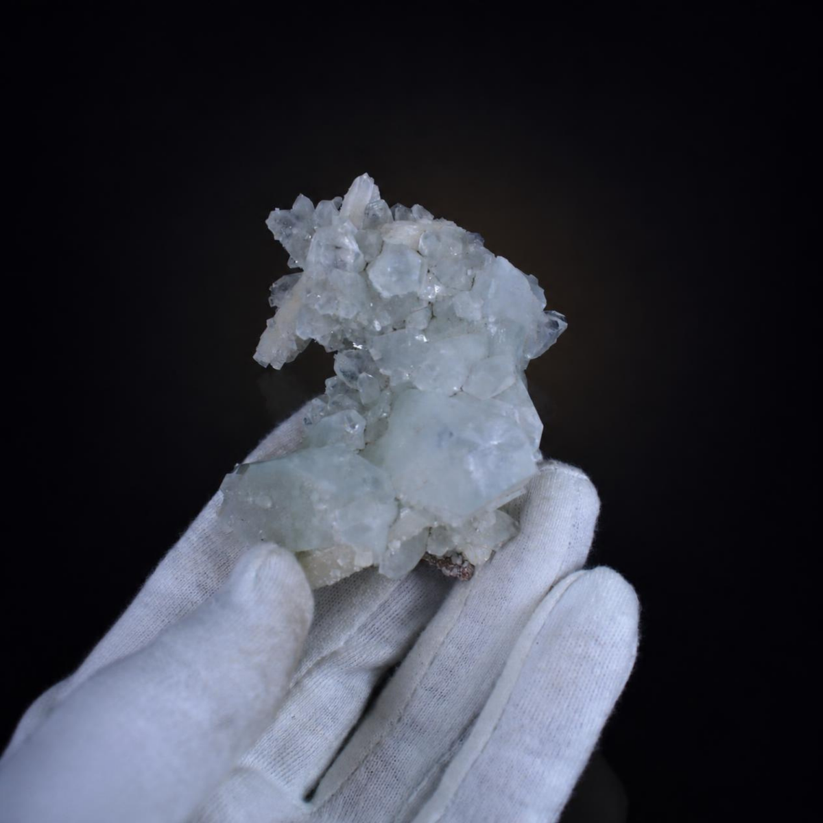 Fluorapophyllite-(K) Apophyllite Crystal Pune District Maharashtra India | 9×6×4 cm | 110g