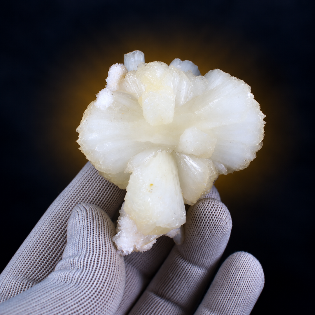 Natural Stilbite Crystal Mineral Specimen – 120g