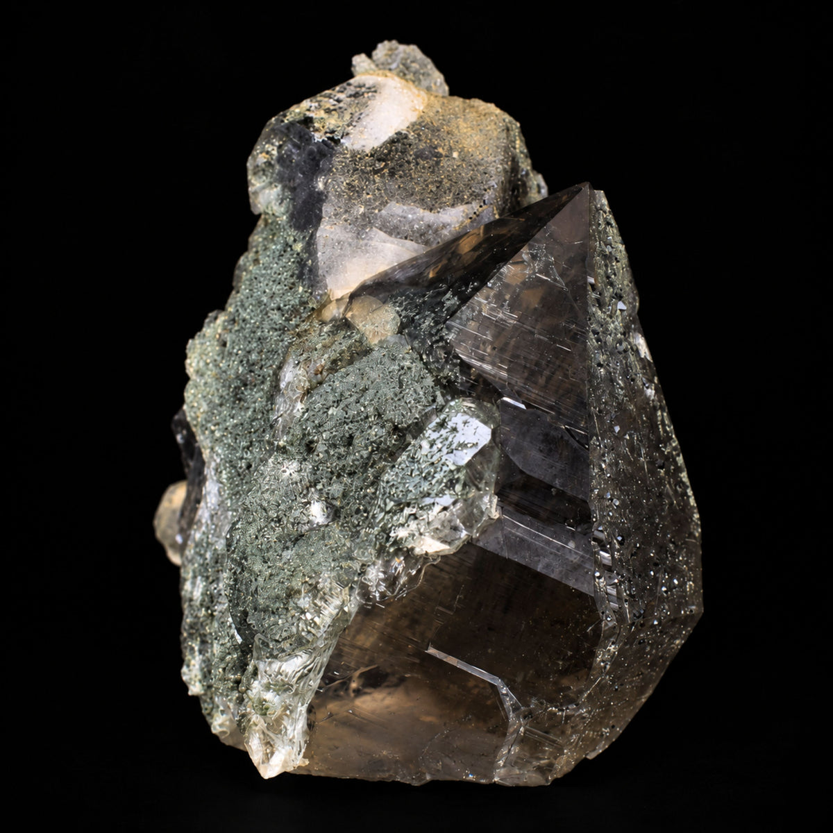 Natural Smoky Quartz Crystal Cluster 13 × 12 × 7 cm 1360 g