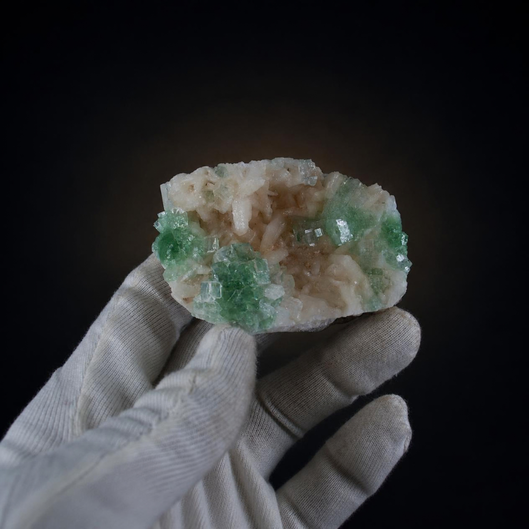 Natural Green Apophyllite Stilbite Heulandite Crystal Lot – 32 PCS – India