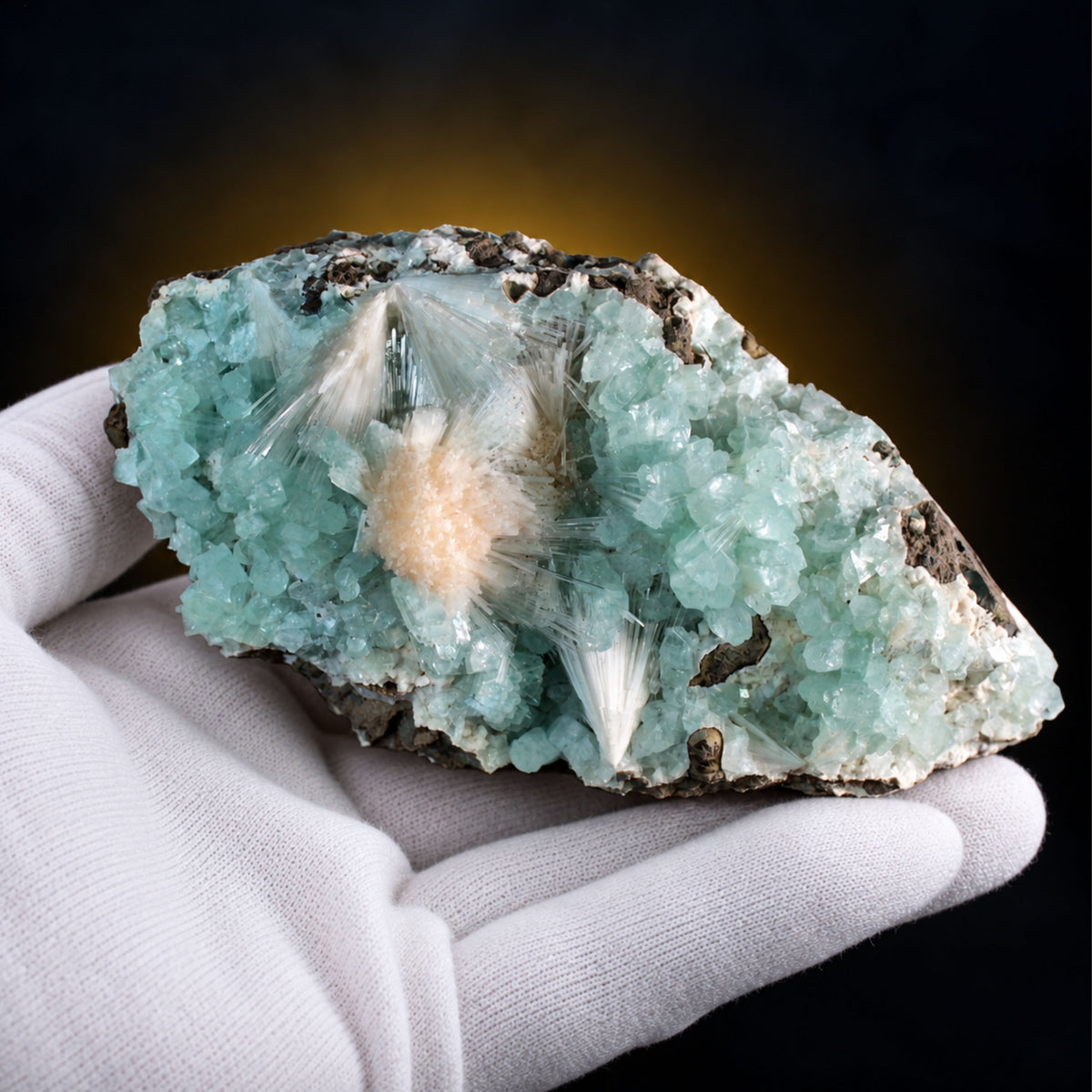 Natural Green Apophyllite with Stilbite Mineral Specimen  12 × 12 × 6 cm 890 g