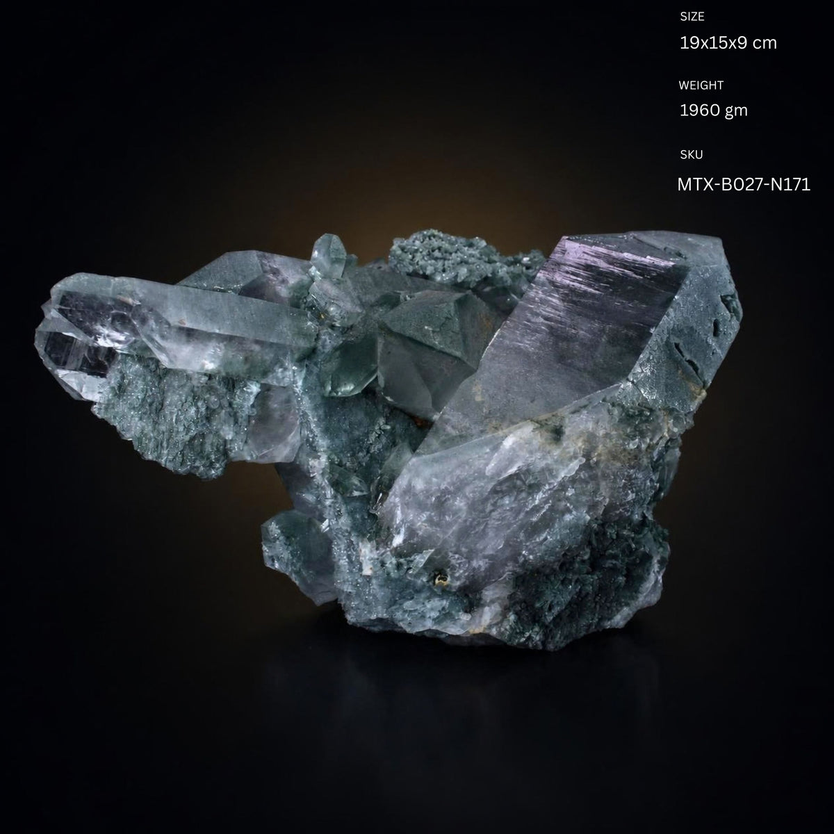 Natural Green Himalayan Quartz Mineral Specimen 19 × 15 × 9 cm 1960 g