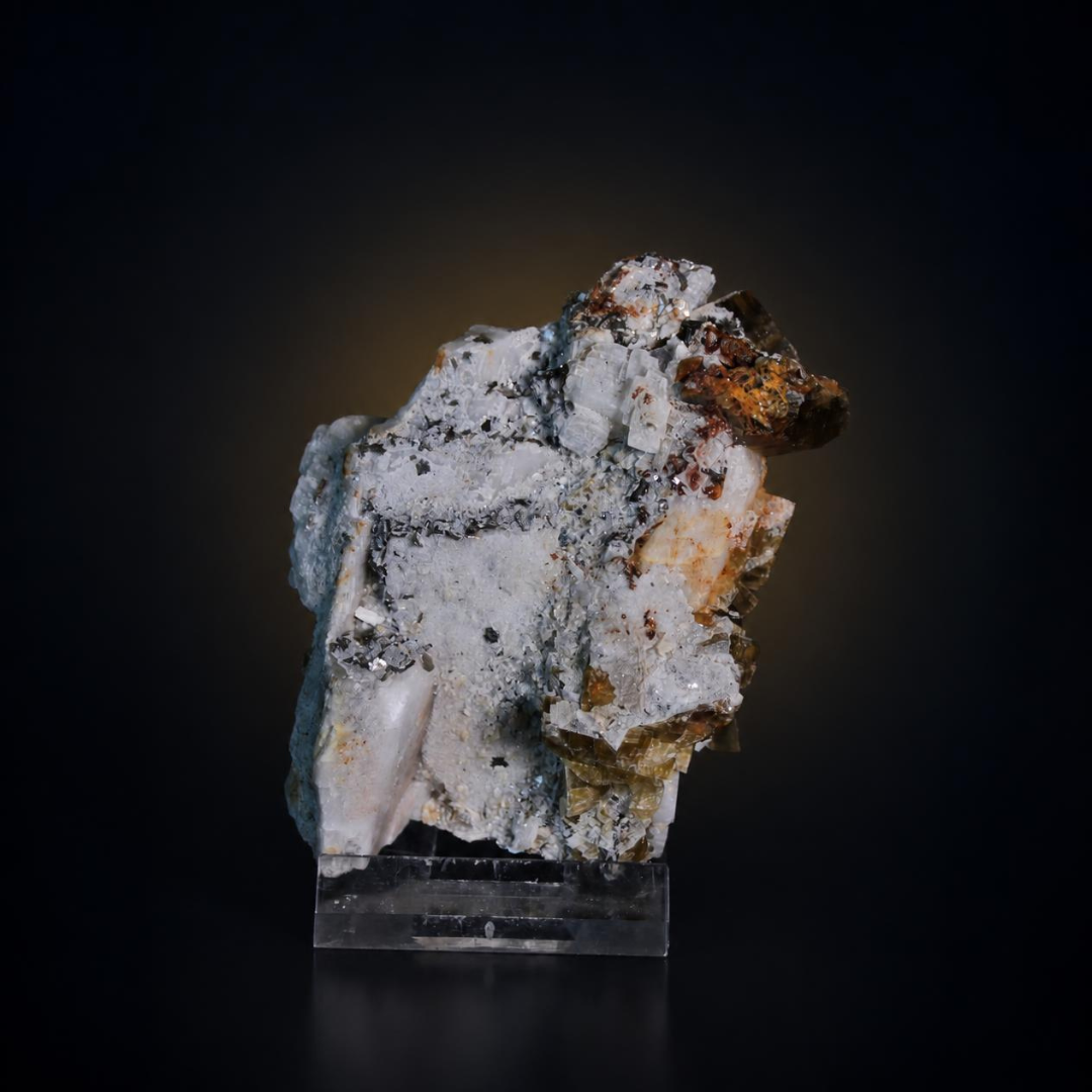 Calcite specimen — India, 150 g.
