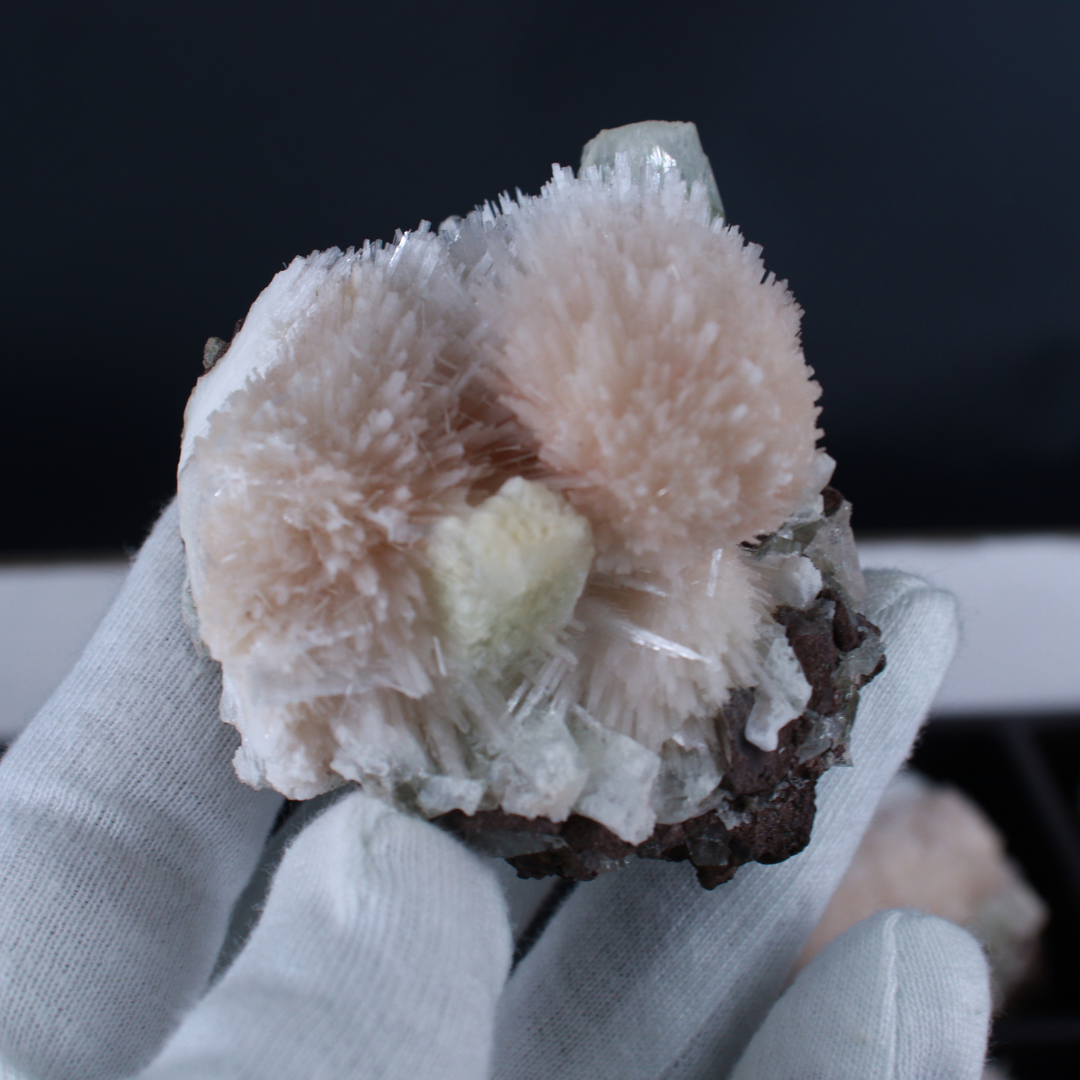 Natural Green Apophyllite with Stilbite, Heulandite Scolecite Crystal Lot – 18 PCS – Mineral Specimens from India