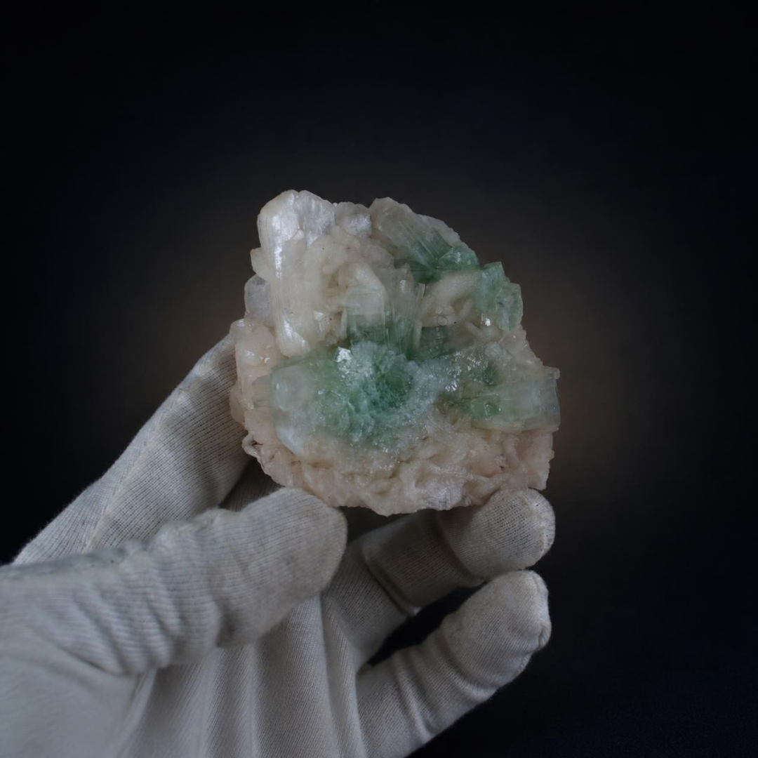 Natural Green Apophyllite Stilbite Heulandite Crystal Lot – 32 PCS – India
