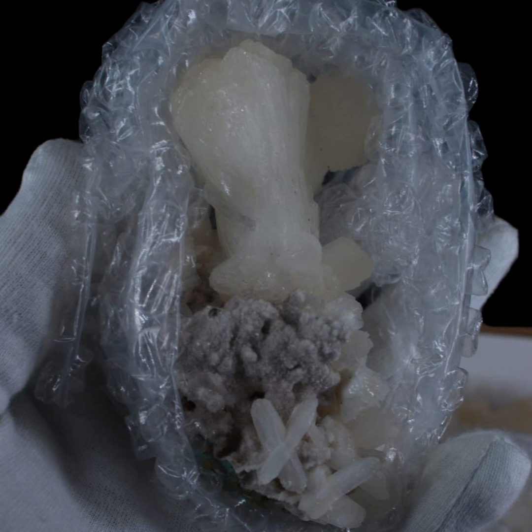 Natural Stilbite with Heulandite Crystal Lot – 14 Pieces from India