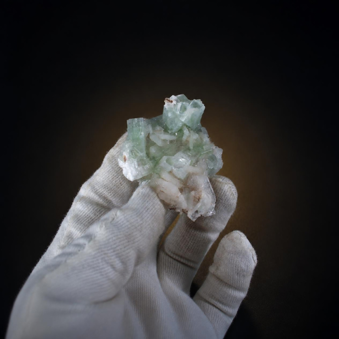 Natural Green Apophyllite Stilbite Heulandite Crystal Lot – 32 PCS – India